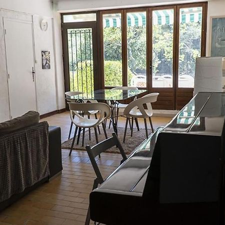 Charmant Rez De Villa Climatise Renove, 90M2 Avec Parking Cassis Esterno foto